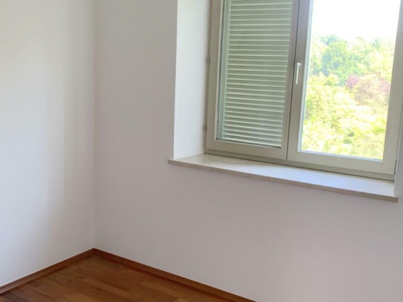 kl. Zimmer 1. OG