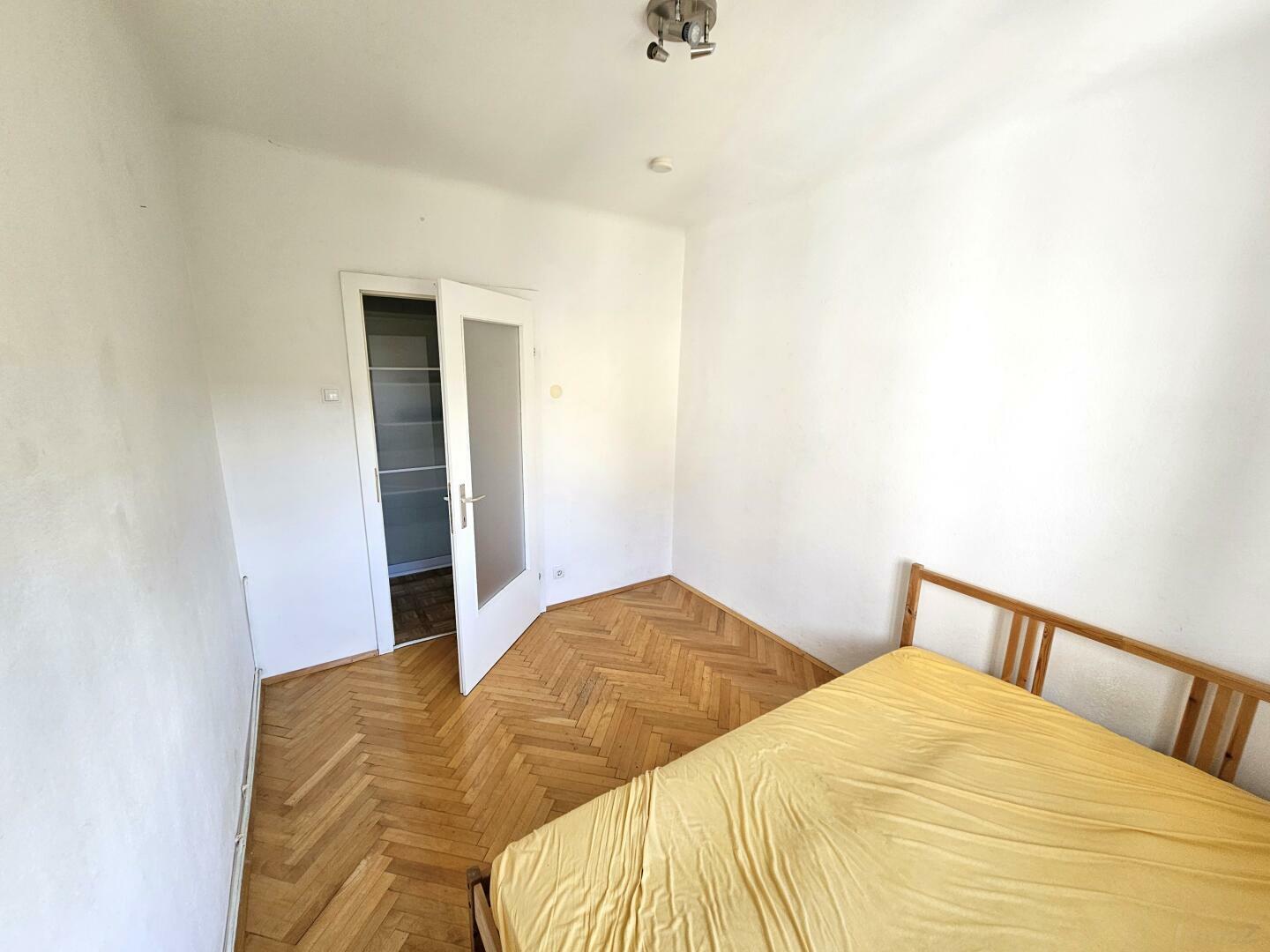 Zimmer 1
