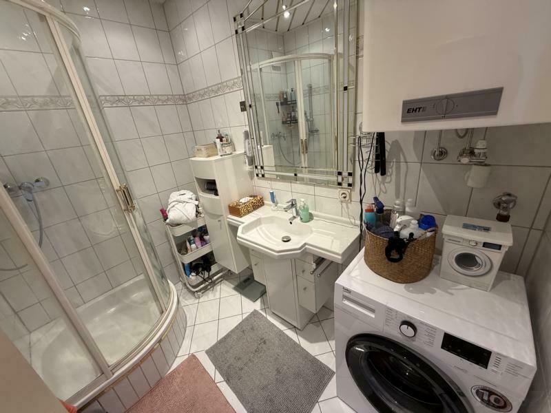 Bad mit Dusche