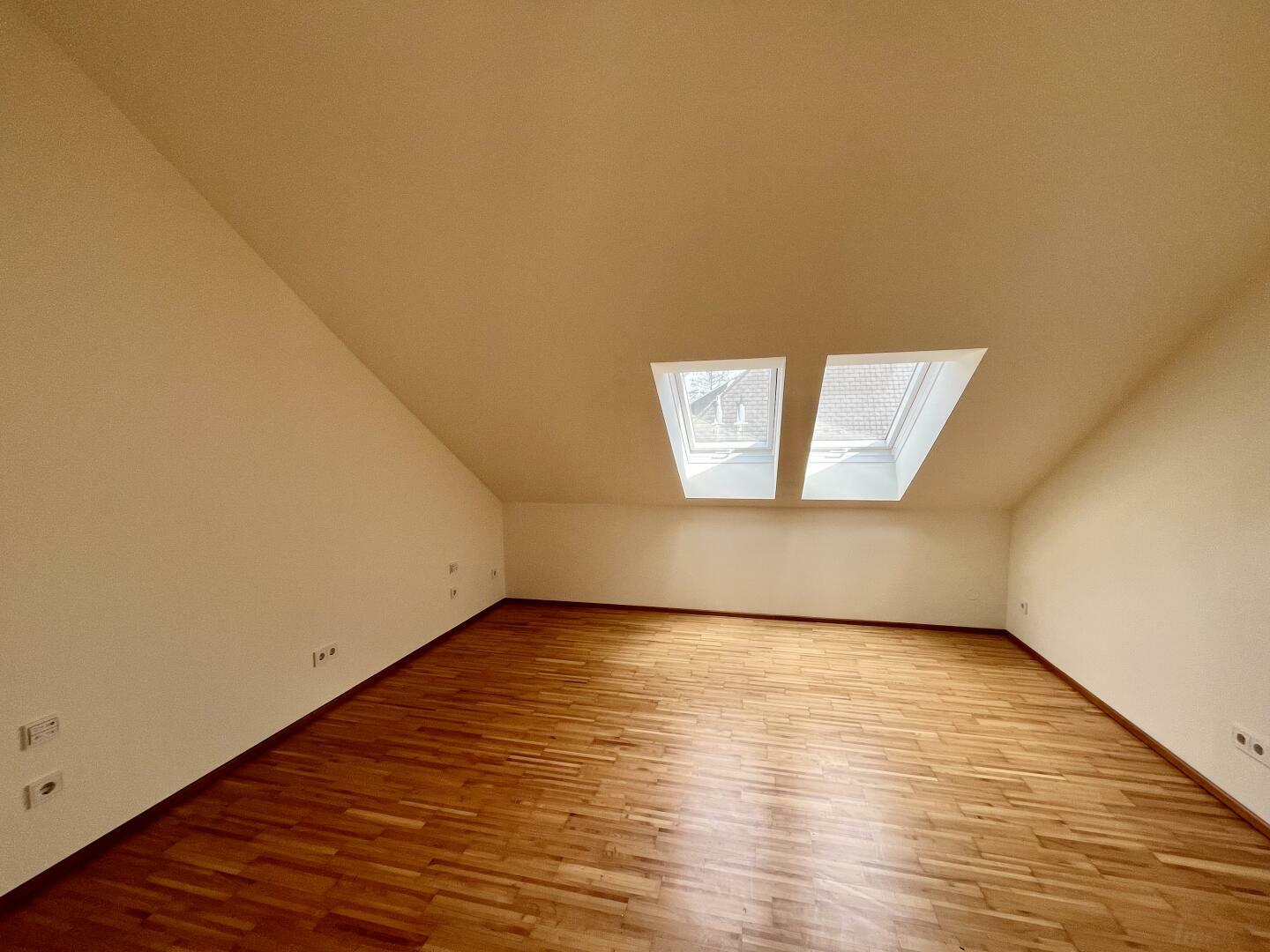 Schlafzimmer im OG