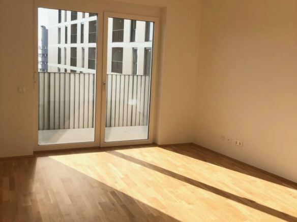 Schlafzimmer mit Balkon Zugang