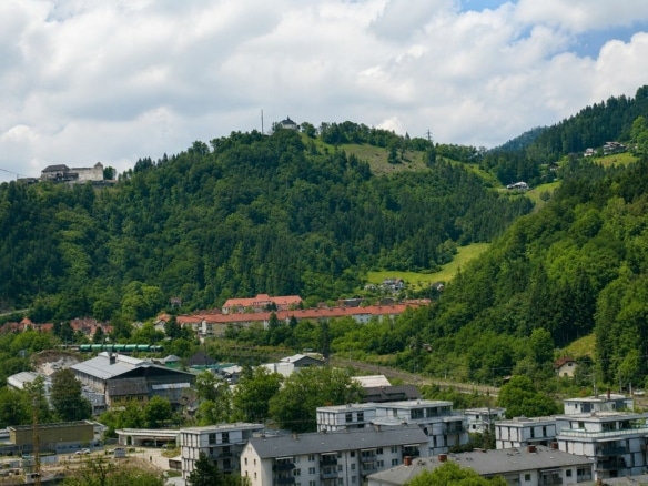 Blick zur Burg