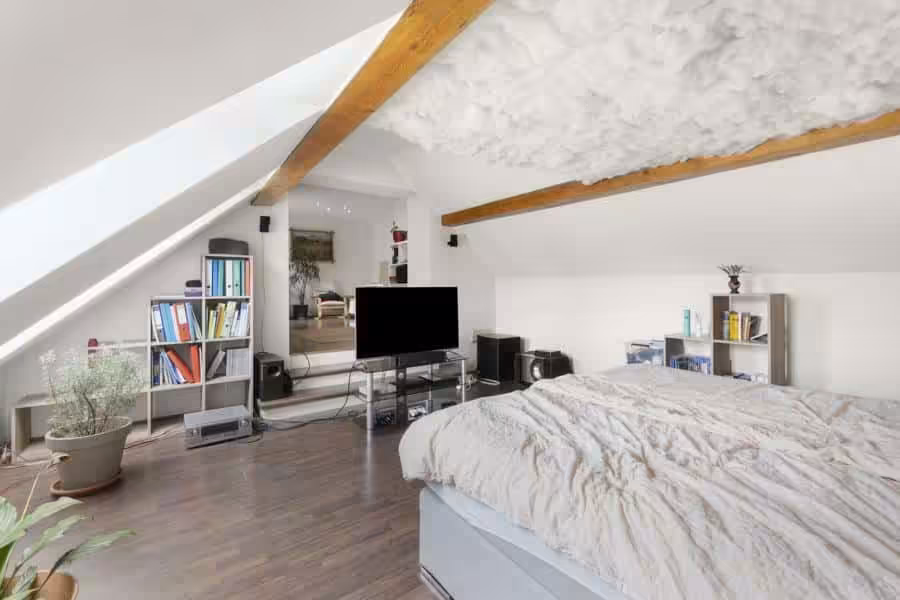 riesiges Zimmer im OG