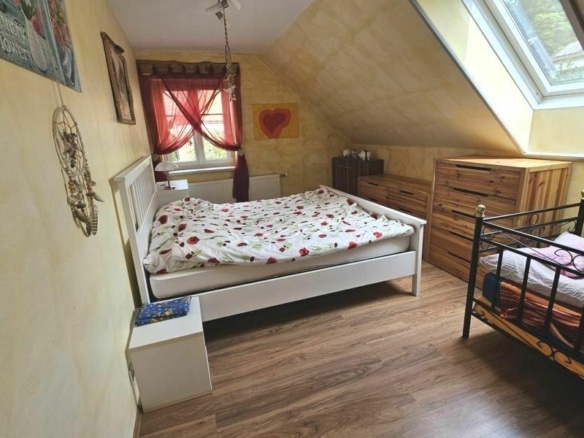 Kinder-Zimmer im OG