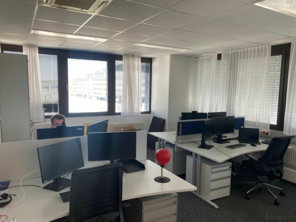 Büro 1