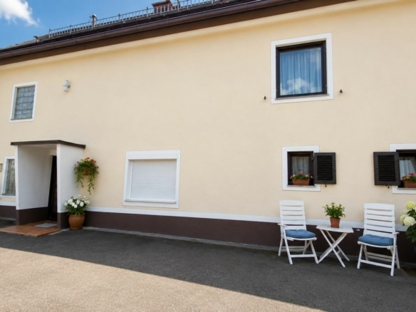 Anischt Haus 1