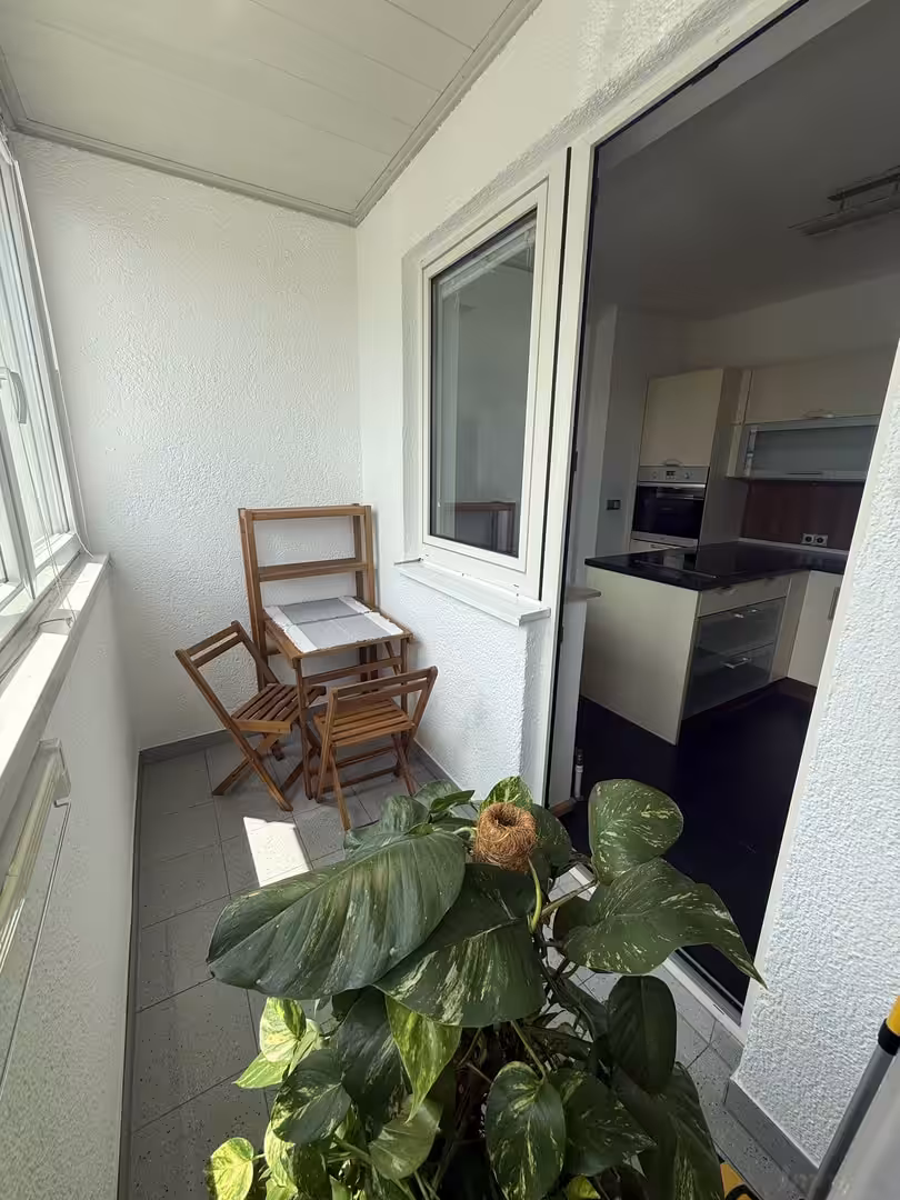 Loggia 2