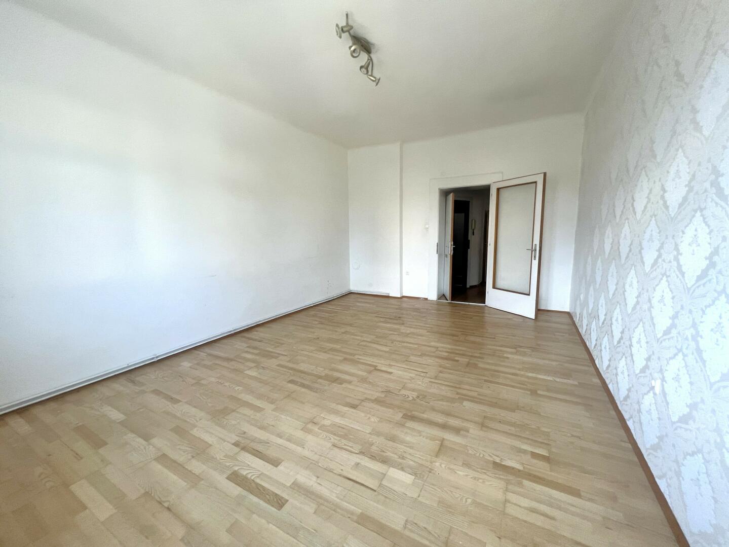 Zimmer 01