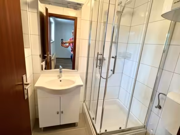 Bad-Wc mit Fenster