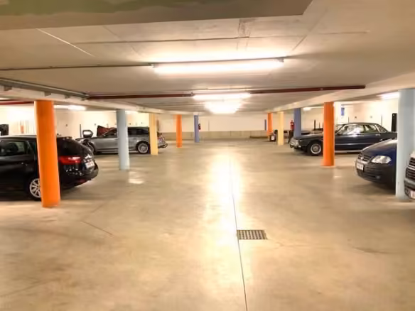 Tiefgaragenplatz extra anmietbar