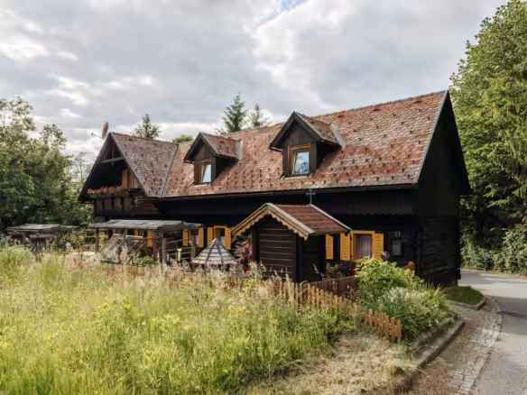 Neussl Haus Mitterlabil 05 2026-28