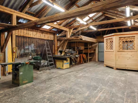 Neussl Haus Mitterlabil 05 2026-32
