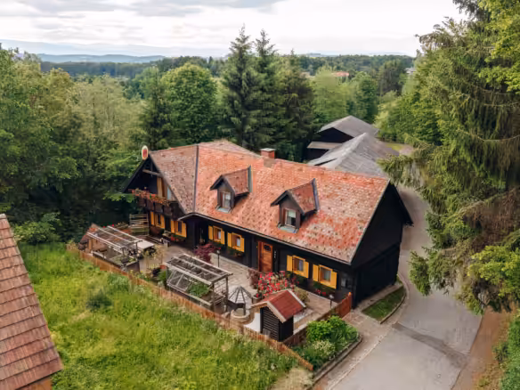Neussl Haus Mitterlabil 05 2026-44
