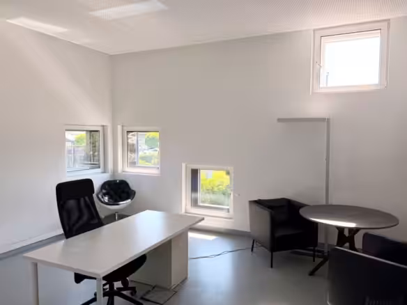 Büro Nr. 1
