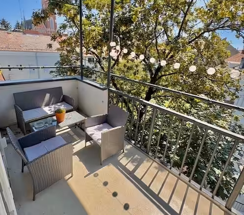 überdachter Teil der Terrasse