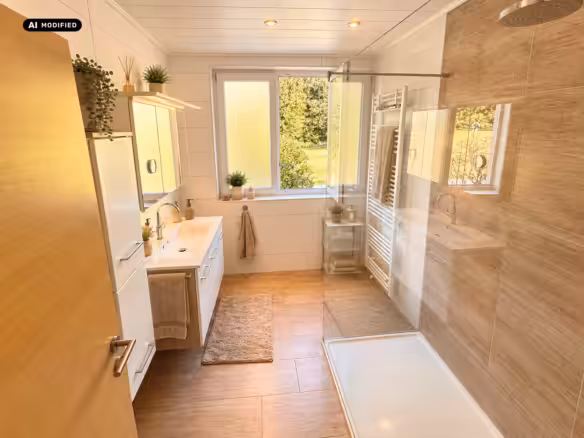 Modernes Badezimmer
