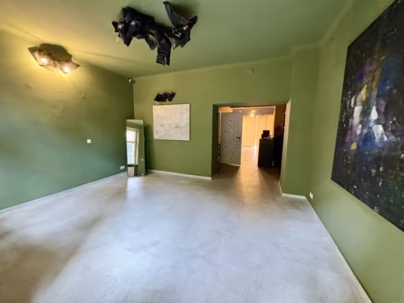 hofseitiges Zimmer